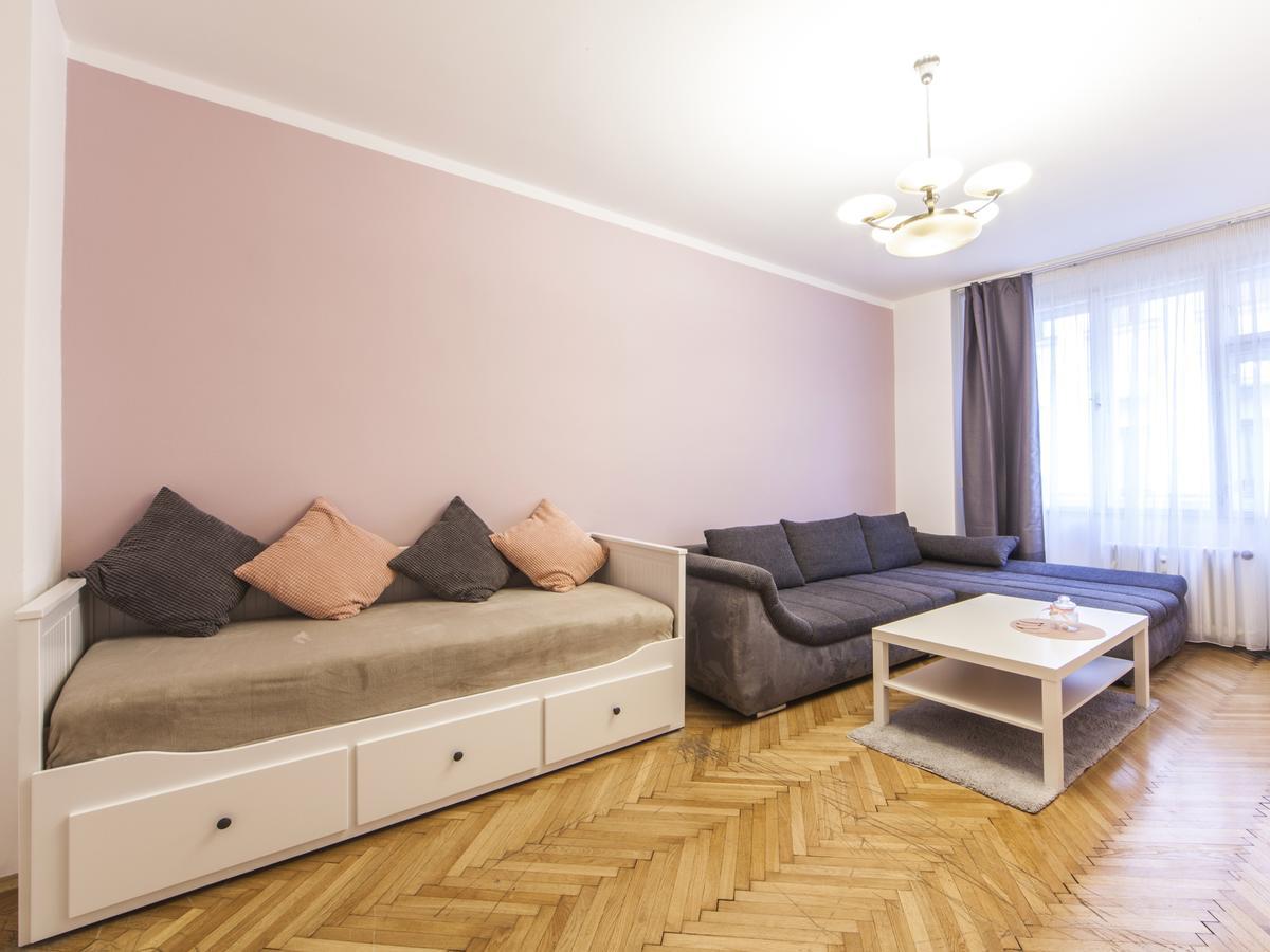 Modern Central Apartment Dlouha Prague Ngoại thất bức ảnh